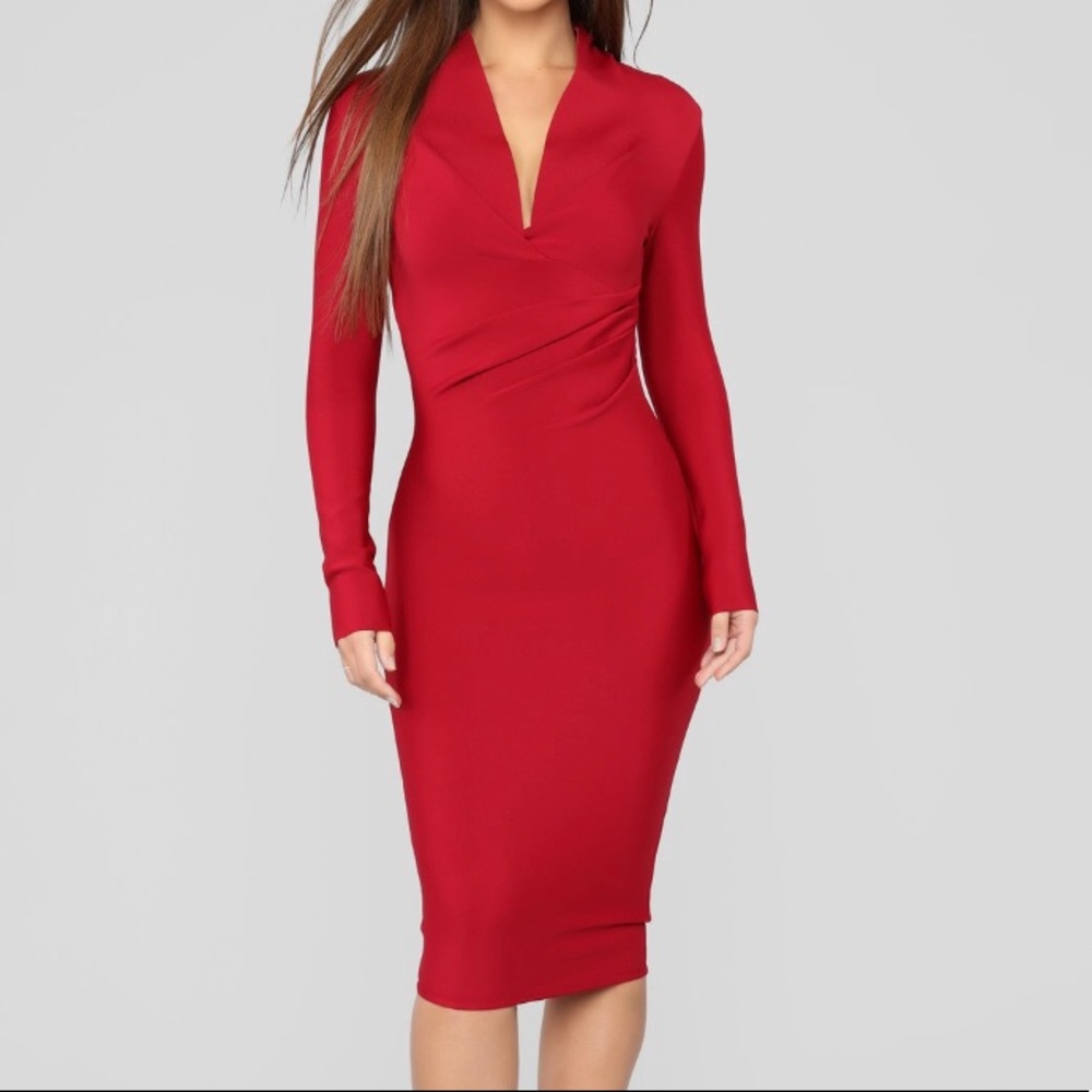 “Lips Like Sugar Bandage Dress” Fashion Nova!